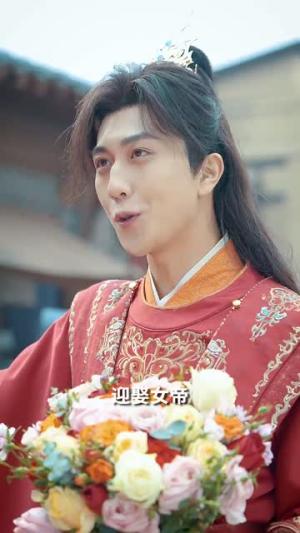 《满城尽带无人机(61集)宋宇博(夸克网盘)》短剧封面