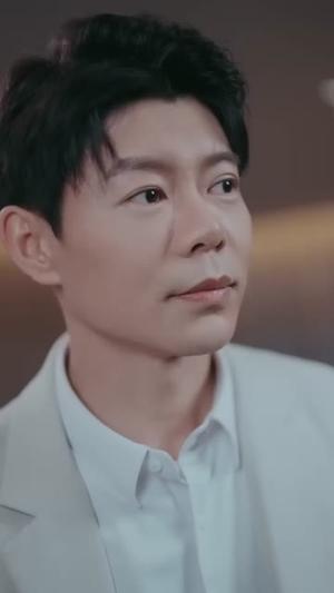 《擦边短剧:春暖桃花开(夸克网盘)》短剧封面