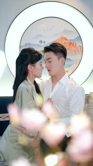 《离婚后我成了所有人的白月光（79集）林屿海＆刘昕岚（夸克网盘）》短剧封面