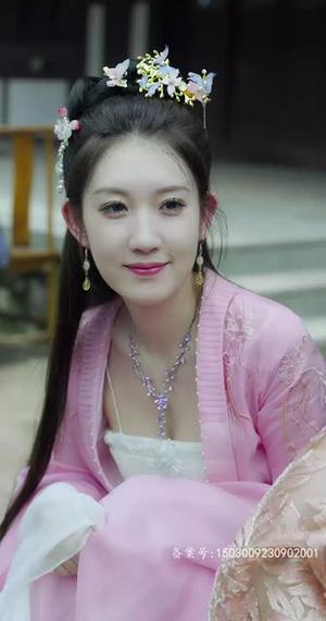 《擦边剧：女儿国的外卖小哥》短剧封面