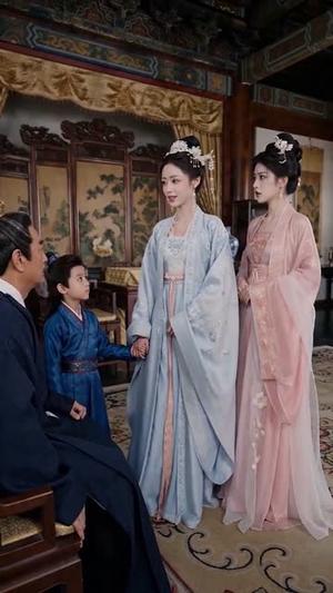 《凤还朝来醉京华（100集）（夸克网盘）》短剧封面