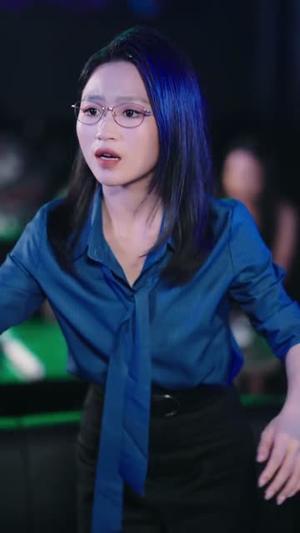 《陈先生高调下山了(79集)李云鹏&张婉悦(夸克网盘)》短剧封面