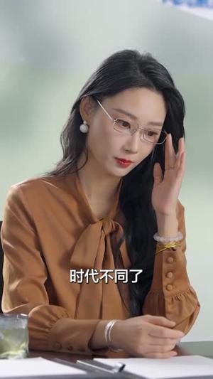 《重燃人生之隐世黑客惊艳全球（合集）吴昊&路遥（夸克网盘）》短剧封面