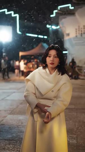 《假千金她靠演技成家族团宠（79集）蔡欣洋＆孙艺燃＆叶皓然（夸克网盘）》短剧封面