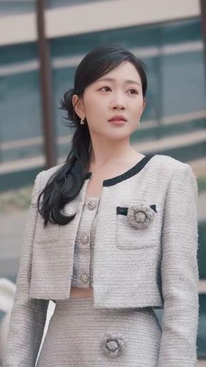 《陆沉渊，你老婆是神仙（94集）黄浩雯＆姚宇晨（夸克网盘）》短剧封面