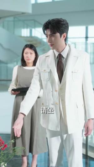 《难哄!清冷傅爷每天黏着我撒娇(82集)李柏言&刘蓝鸽(夸克网盘)》短剧封面