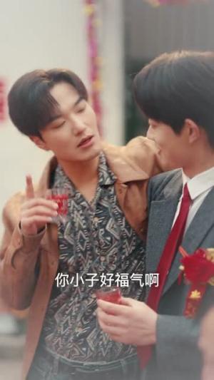 《穿书九零,东北悍妻带全家炫肉(86集)玖月&韩静暄(夸克网盘)》短剧封面