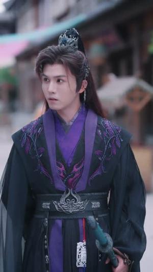 《妖魔乱世,从掠夺词条开始崛起(84集)莫书铭&喻子苏(夸克网盘)》短剧封面