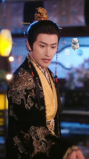 《万渣朝凰(72集)刘润铭&岳雨婷(1080P)(夸克网盘)》短剧封面