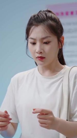 《风流一夜：高冷女总裁带娃求嫁（79集）（夸克网盘）》短剧封面