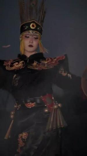 《神鼓镇魂曲（55集）冷依雪（夸克网盘）》短剧封面