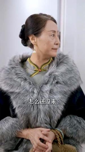 《失明后被年上总裁宠上天(90集)赵冠宇&林籽蓉(夸克网盘)》短剧封面