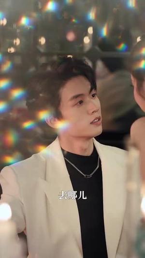 《昼以继夜（100集）刘宇航＆翟一莹＆梁思伟＆张晋宜＆卡戎＆谭盐盐（夸克网盘）》短剧封面