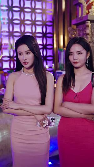 《擦边剧：这个妹妹假正经（长篇）》短剧封面