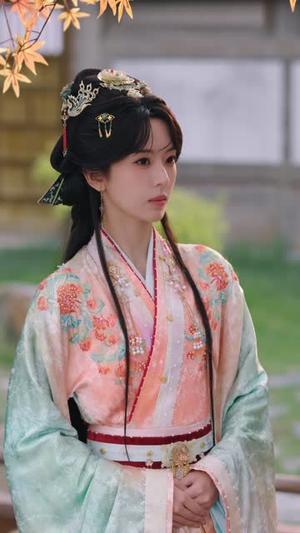 《勾太傅君心纵火(80集)李若洵&叶鑫鑫(六金yE)1080P(夸克网盘)》短剧封面