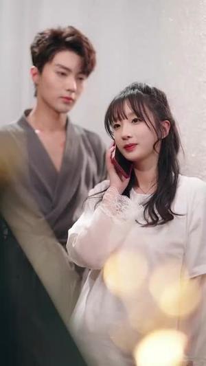 《抢婚后我成了霍少的掌心宠（102集）刘兰博&象韵洁（夸克网盘）》短剧封面