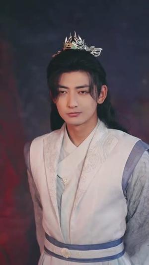 《长生神子,何须妹骨证道(75集)杜江山&李心爱(夸克网盘)》短剧封面