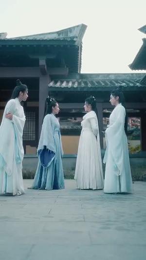 《陈姨娘她修真回来了(80集)杨晨璐(夸克网盘)》短剧封面
