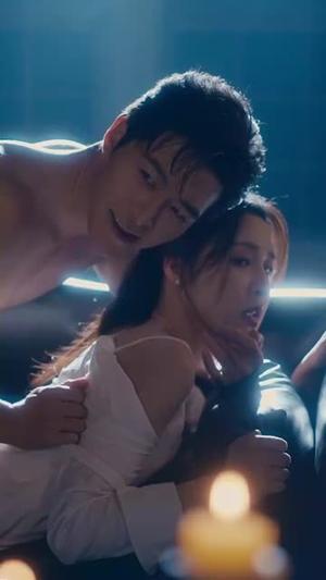 《爱她如命 未删减版(70集)赵廷义&宋彧佳》短剧封面