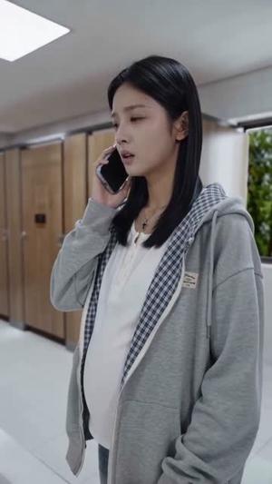 《情深不负韶华(70集)(夸克网盘)》短剧封面