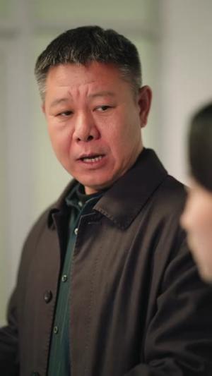 《重生不当冤种当姑爷，我开钓场立业了（83集）肖智夫＆张文慧（夸克网盘）》短剧封面