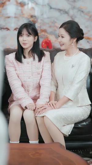 《真千金的养父母是石油大王（70集）张昊旸＆杨雨萌（夸克网盘）》短剧封面