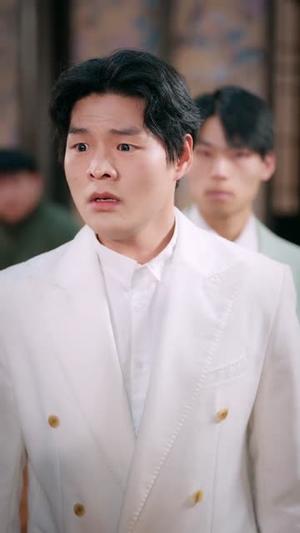 《我家后山通仙界（99集）陈禺宏＆李秉润（夸克网盘）》短剧封面
