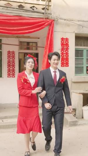 《四合院里的幸福保卫战（71集）李乐天＆卜萌楠（夸克网盘）》短剧封面