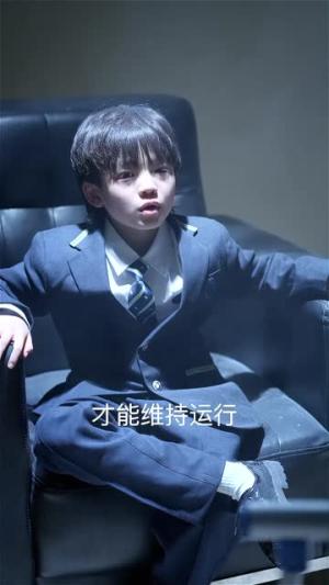 《系统薇光（60集）王柏硕＆杰苏尔》短剧封面