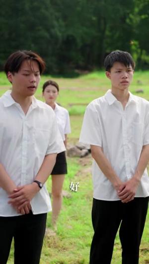 《我家井里有条龙（80集）（夸克网盘）》短剧封面