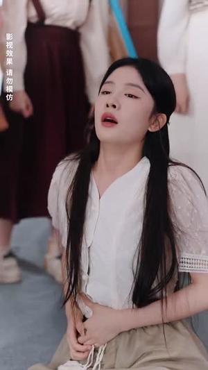 《重生打脸绘画天才少女（61集）彭士腾&牛湘鹭》短剧封面