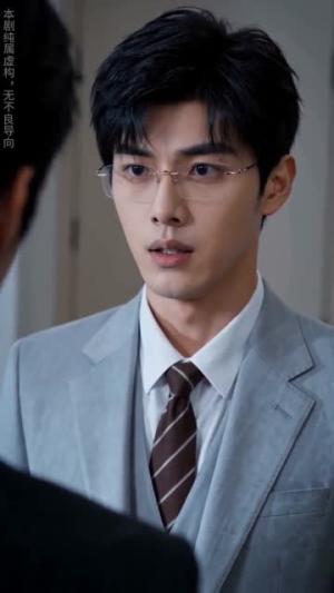 《开到荼蘼,花事终了AI真人版(64集)(夸克网盘)》短剧封面