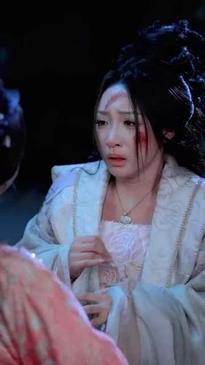 《废柴丑女惑人心，清冷凤尊失控了（81集）臧晓嘉＆董子源（夸克网盘）》短剧封面