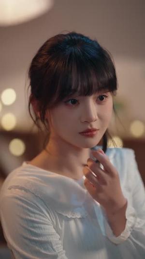 《穿成假冒失忆大佬女友的恶毒女配我天天露陷(60集)白珩威&徐波滴(夸克网盘)》短剧封面