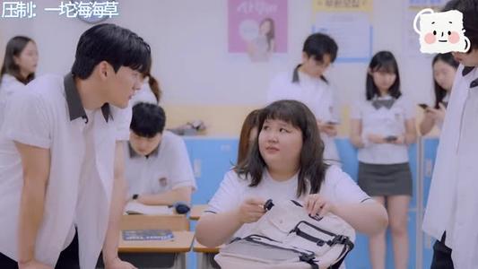 《【中字】韩国网剧-和美女互换身体会发生什么?(夸克网盘)》短剧封面