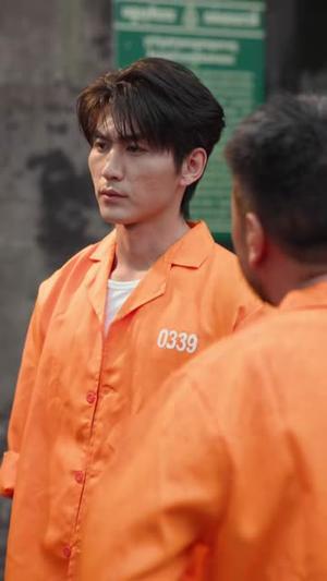 《权倾江湖,我八极拳横扫无敌(89集)周朕&林琦婷(夸克网盘)》短剧封面