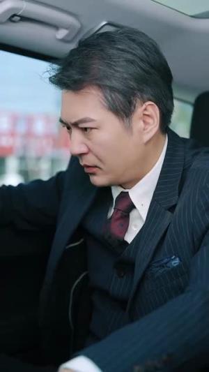 《在逃新娘她娇不可攀(90集)刘萧旭&李雪阳(夸克网盘)》短剧封面