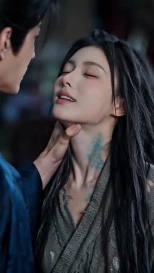 《逼嫁小蛇妖（61集）（夸克网盘）》短剧封面