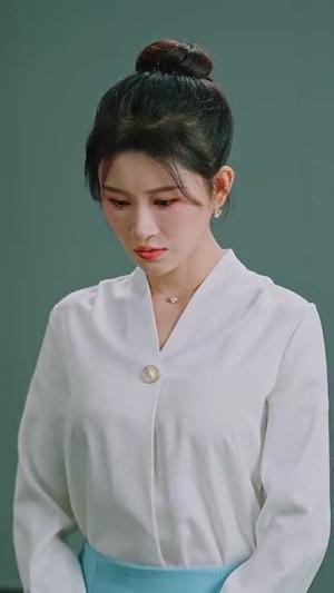 《我凭种地享誉全球(100集)韩雨轩&远霞(夸克网盘)》短剧封面