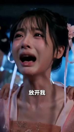《满朝文武天天看陛下表白被拒（64集）（夸克网盘）》短剧封面