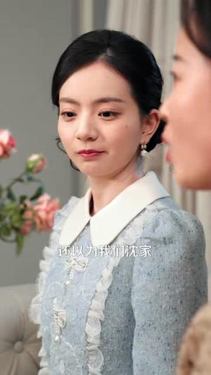 《京华无双：江爷夫人她重磅回归（80集）江令仪&王翊沐（夸克网盘）》短剧封面