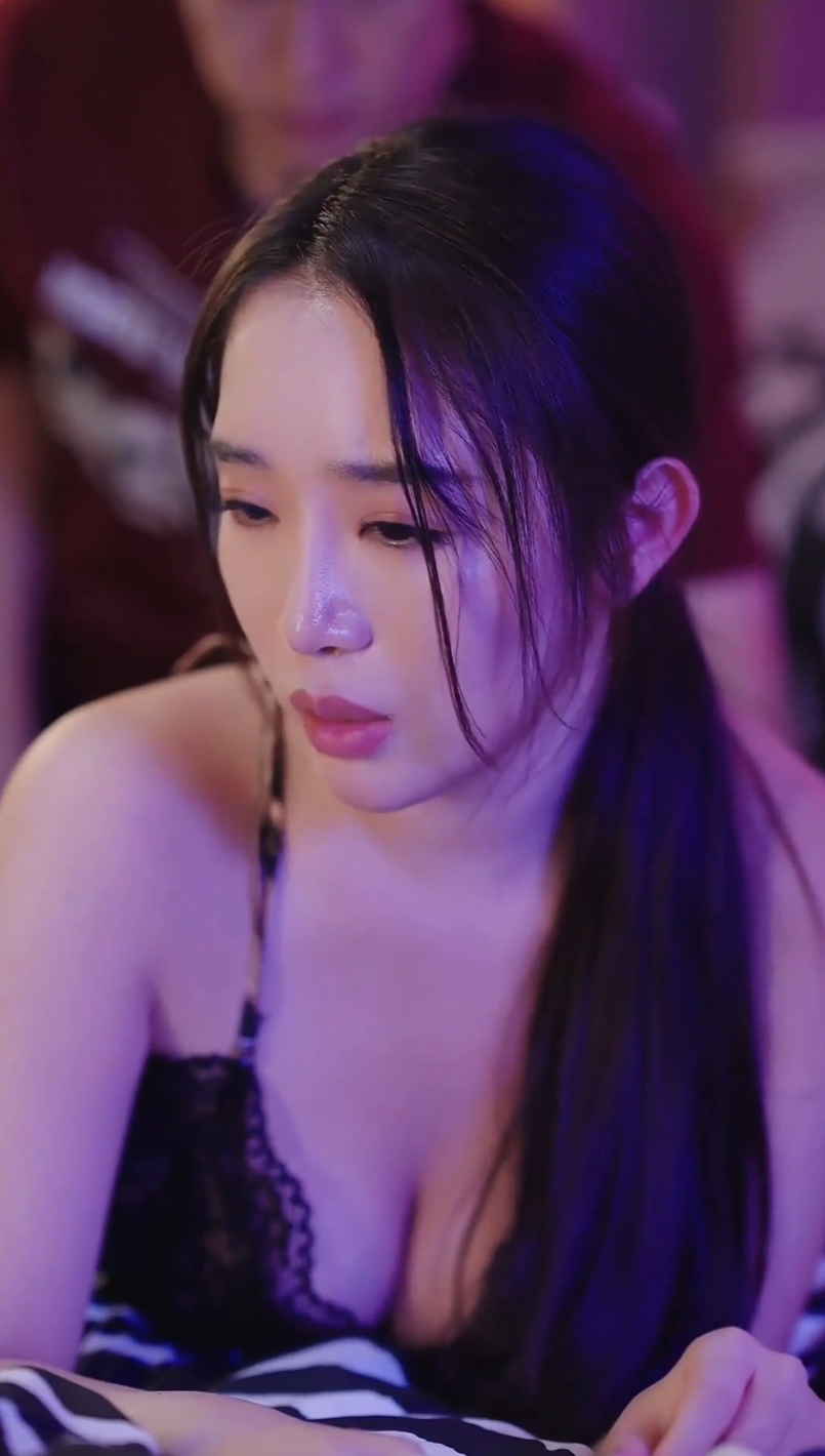 《擦边短剧：幸福香（夸克网盘）》短剧封面