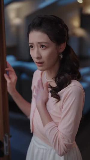 《引他入梦来(96集)陈瑞丰&杨祺如(夸克网盘)》短剧封面