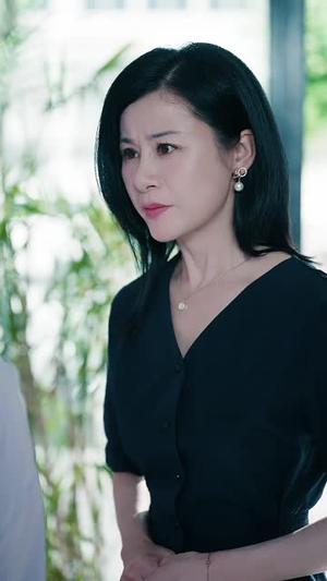 《你不是我妈（60集）汪思盈&黄澜（夸克网盘）》短剧封面