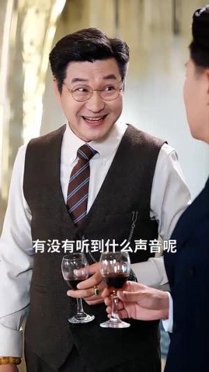《爆瓜剧透豪门全家跪了（89集）邓嘉伦&渐蔷薇》短剧封面