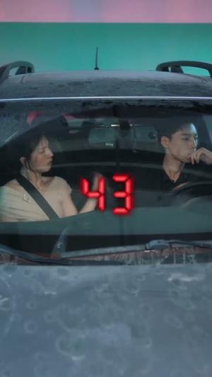 《长夜有星光（78集）（夸克网盘）》短剧封面