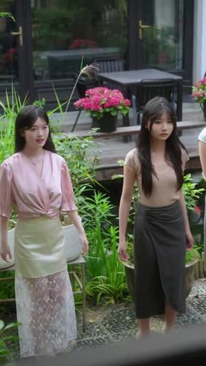 《陷入她的热恋（62集）尹一博&杨晓婷》短剧封面