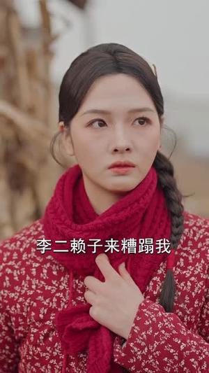 《重回七零:神医辣妻,专治各种不服(80集)谭熙哲&罗永瑶(夸克网盘)》短剧封面