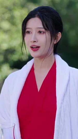 《离婚前合约妻子和白月光私定终身(102集)一菲(夸克网盘)》短剧封面