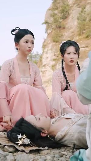 《臭山贼,朕就是女帝&史上最强山贼:捡个女帝当老婆(80集)都钊&可凡(夸克网盘)》短剧封面